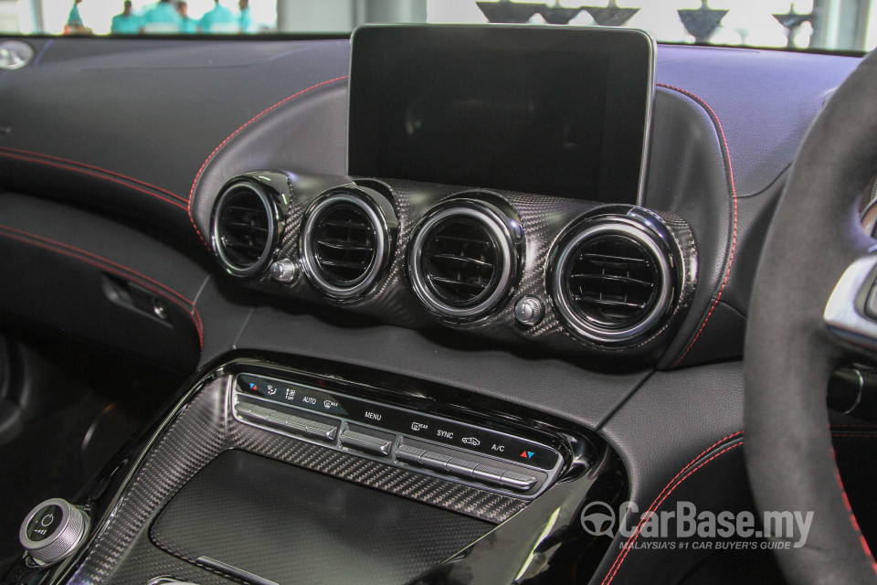 Mercedes-Benz AMG GT C190 (2015) Interior