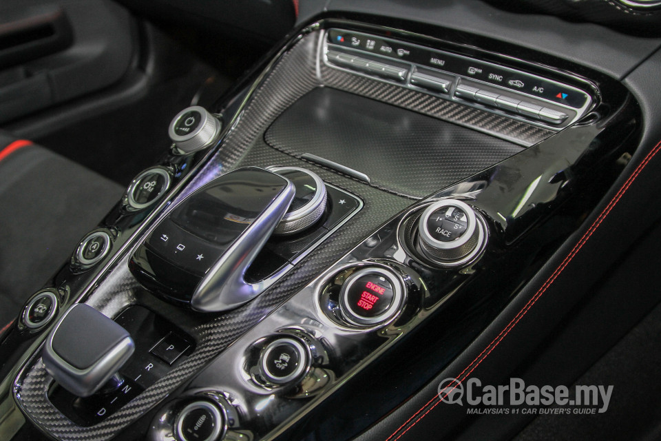 Mercedes-Benz AMG GT C190 (2015) Interior