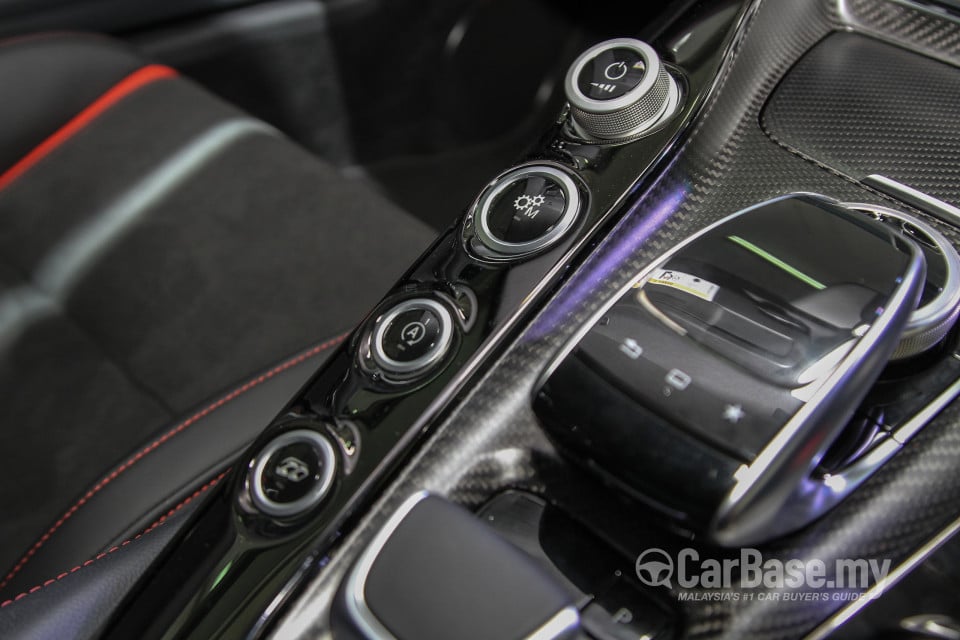Mercedes-Benz AMG GT C190 (2015) Interior