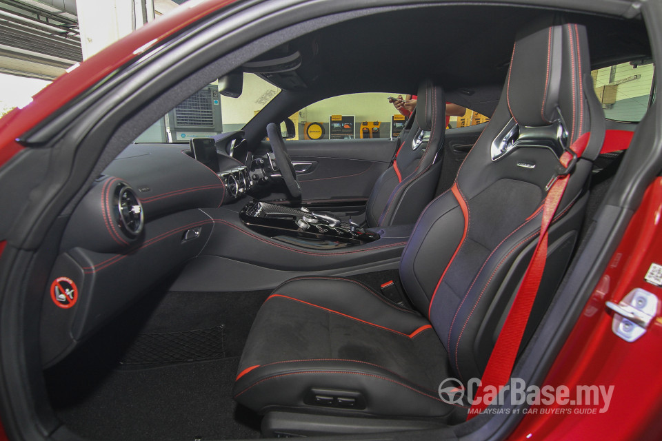 Mercedes-Benz AMG GT C190 (2015) Interior