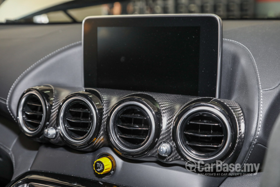 Mercedes-Benz AMG GT C190 (2015) Interior