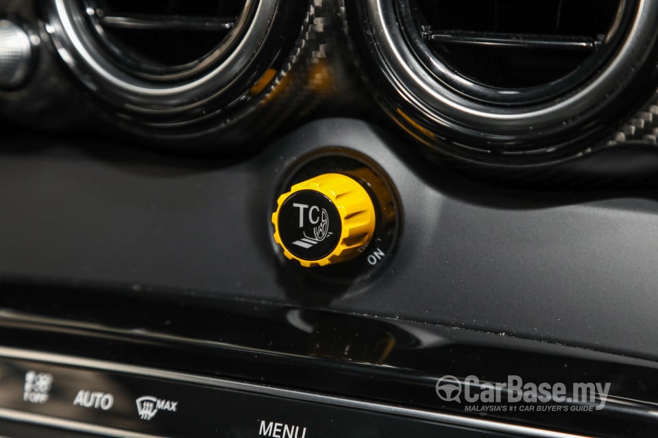 Mercedes-Benz AMG GT C190 (2015) Interior