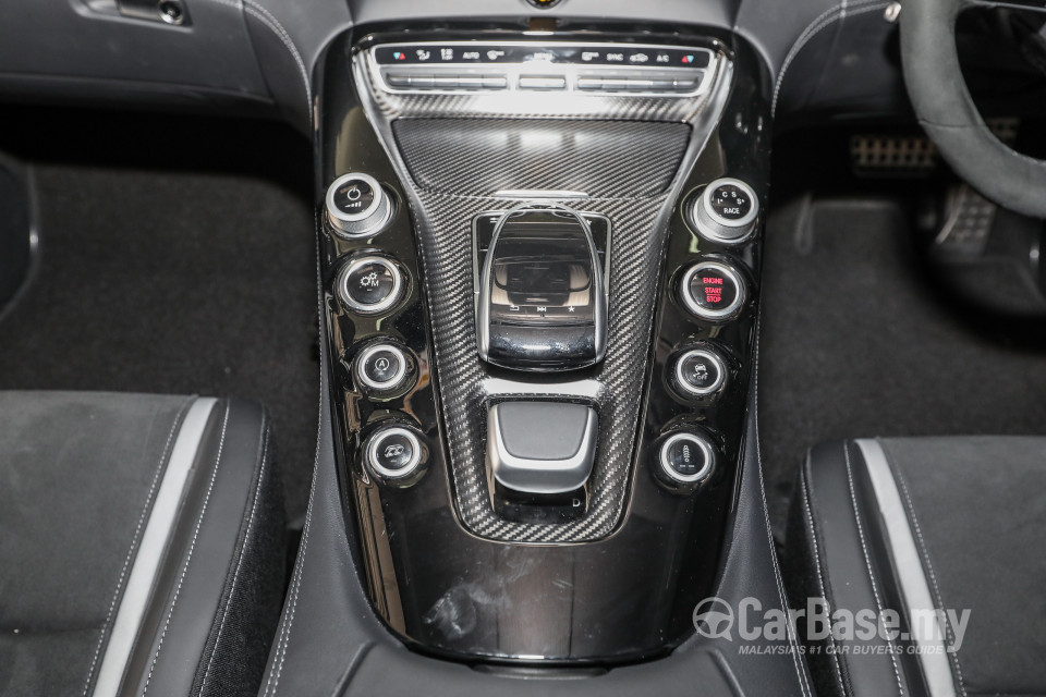 Mercedes-Benz AMG GT C190 (2015) Interior