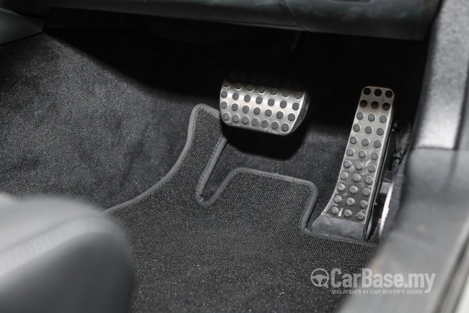 Mercedes-Benz AMG GT C190 (2015) Interior