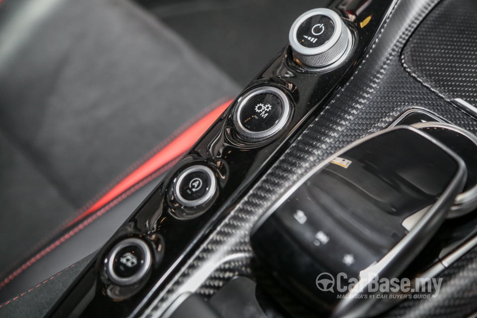 Mercedes-Benz AMG GT C190 (2015) Interior