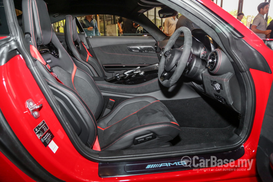 Mercedes-Benz AMG GT C190 (2015) Interior