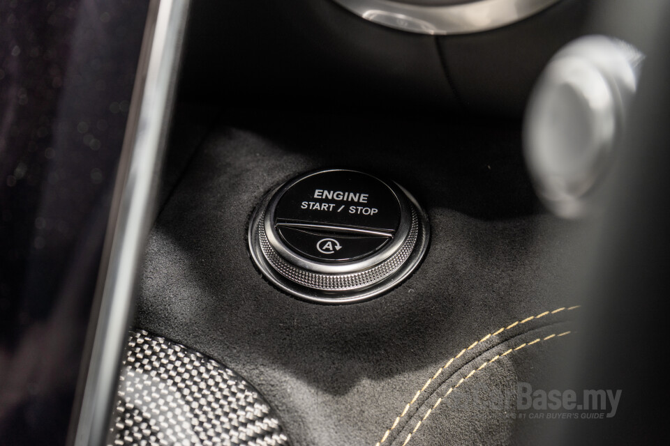 Mercedes-Benz AMG GT C192 (2025) Interior