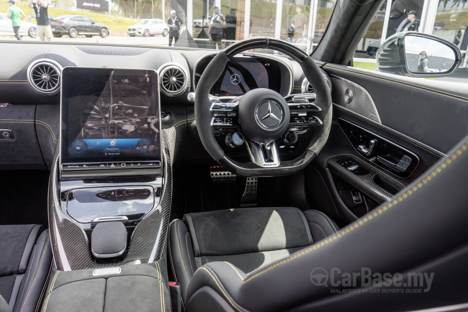Mercedes-Benz AMG GT C192 (2025) Interior