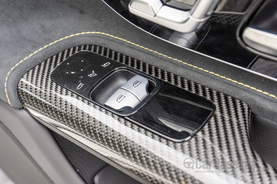 Mercedes-Benz AMG GT C192 (2025) Interior