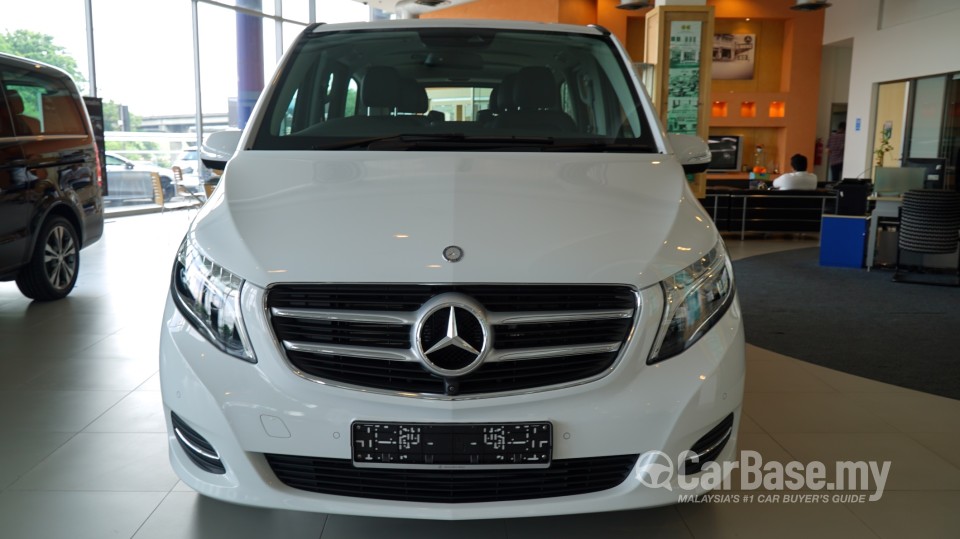 Mercedes-Benz V-Class W447 (2015) Exterior