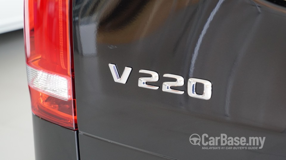 Mercedes-Benz V-Class W447 (2015) Exterior