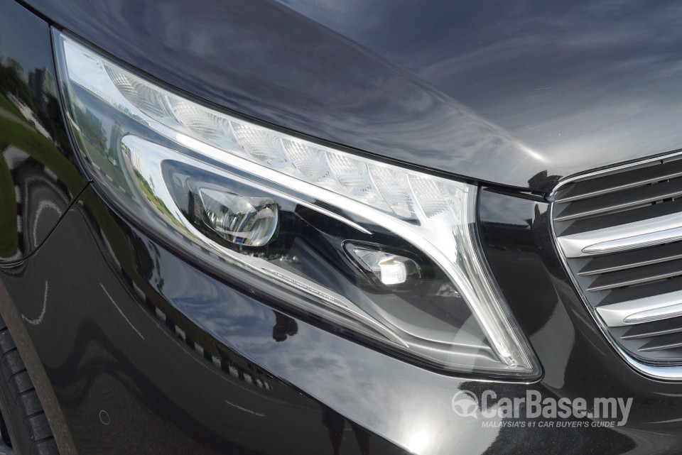 Mercedes-Benz V-Class W447 (2015) Exterior