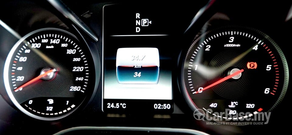 Mercedes-Benz V-Class W447 (2015) Interior