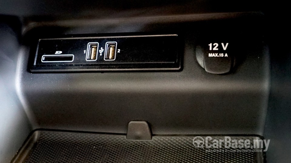 Mercedes-Benz V-Class W447 (2015) Interior