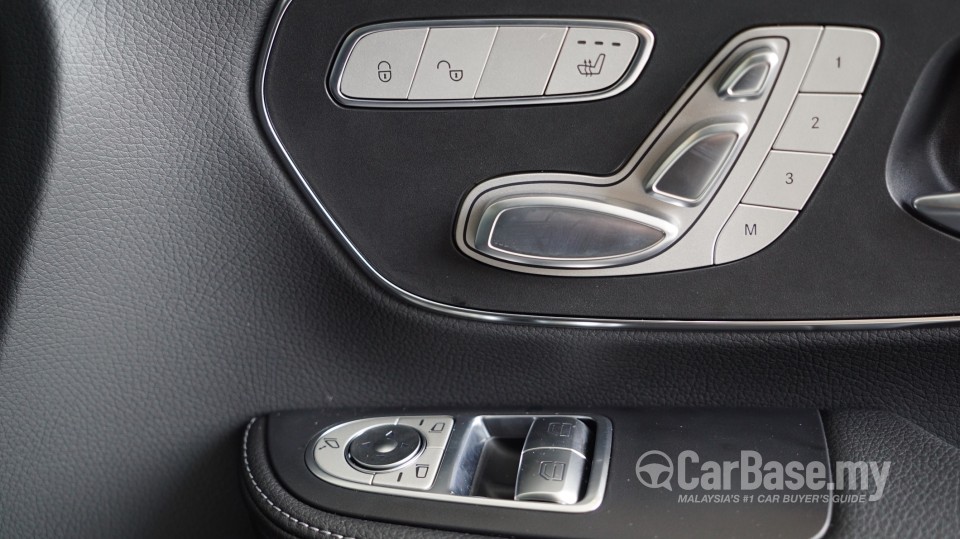 Mercedes-Benz V-Class W447 (2015) Interior