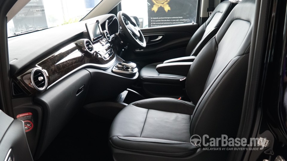 Mercedes-Benz V-Class W447 (2015) Interior