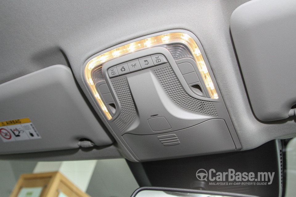 Mercedes-Benz V-Class W447 (2015) Interior