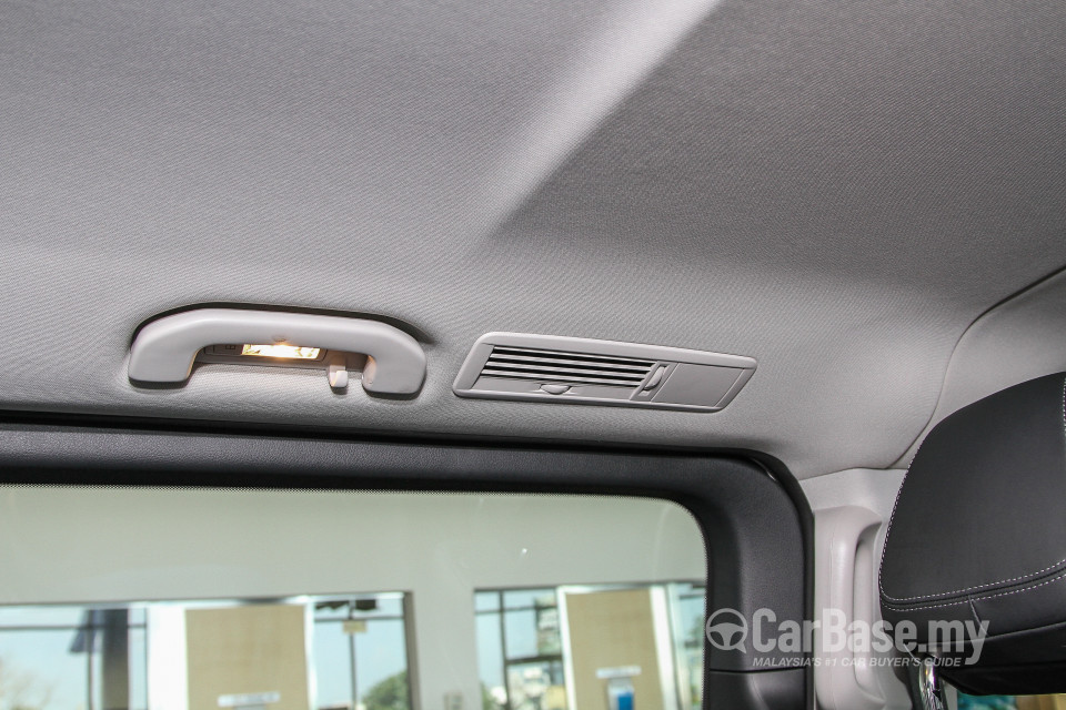 Mercedes-Benz V-Class W447 (2015) Interior