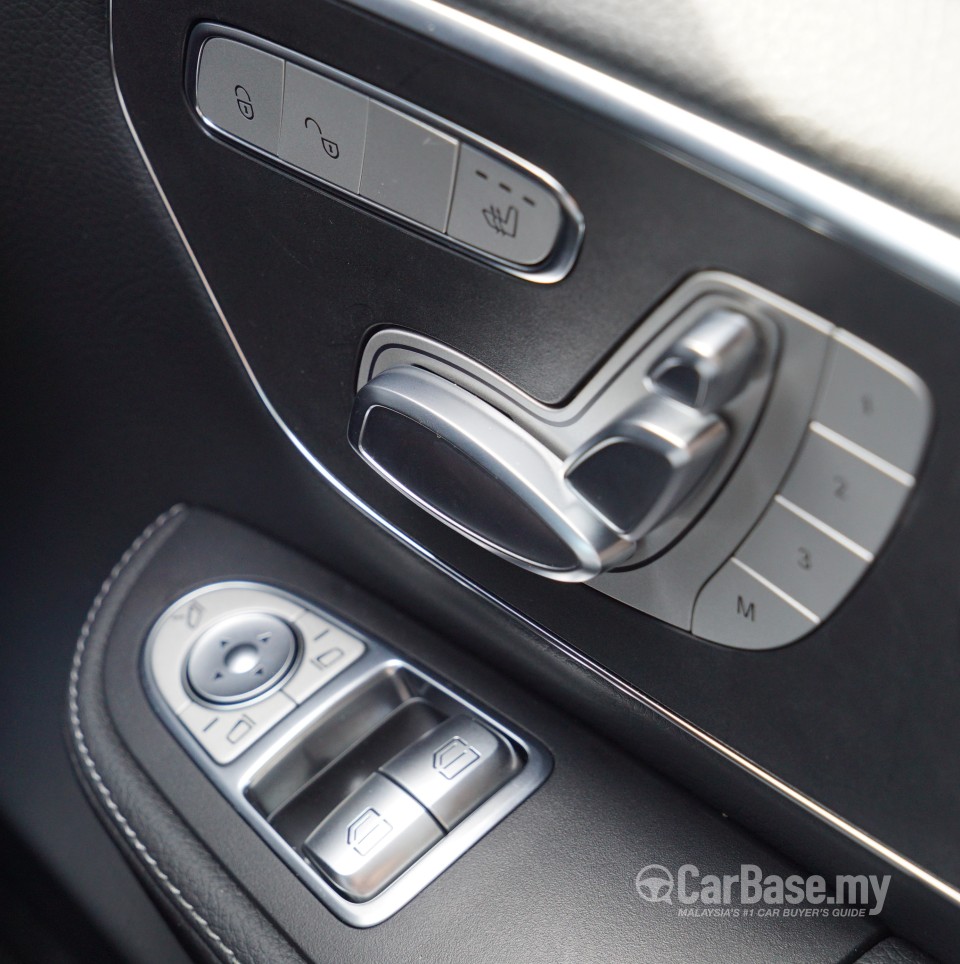 Mercedes-Benz V-Class W447 (2015) Interior