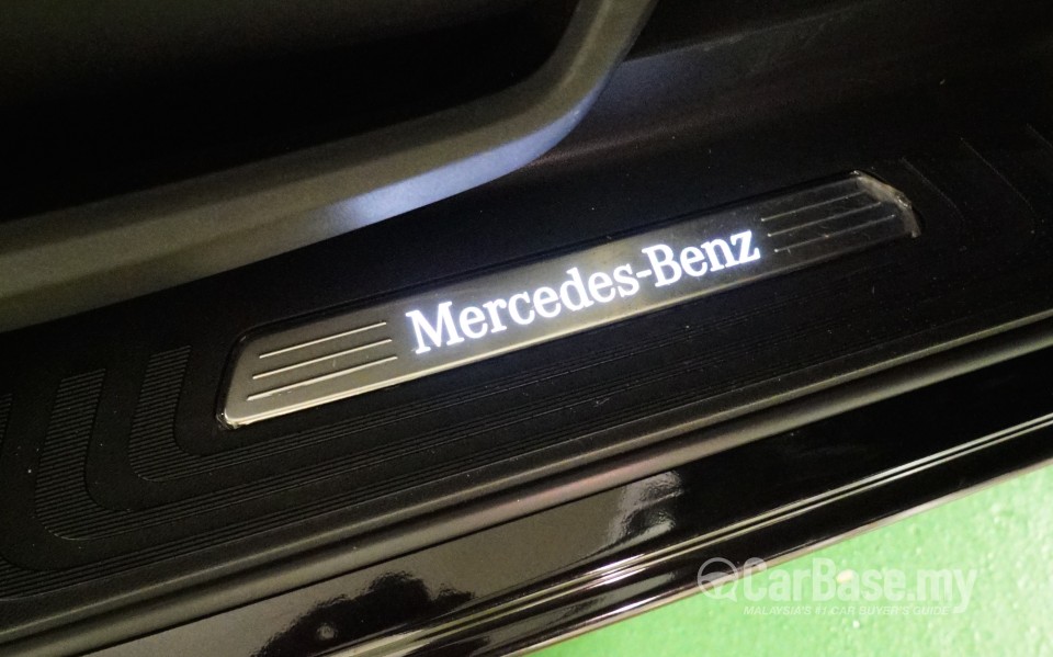 Mercedes-Benz V-Class W447 (2015) Interior