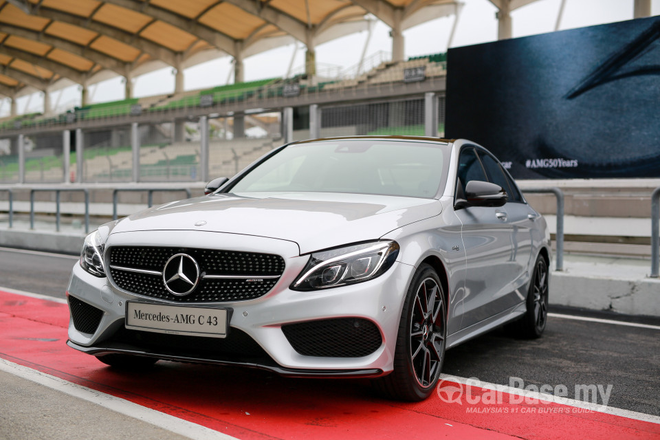 Mercedes-Benz AMG C-Class W205 AMG (2015) Exterior