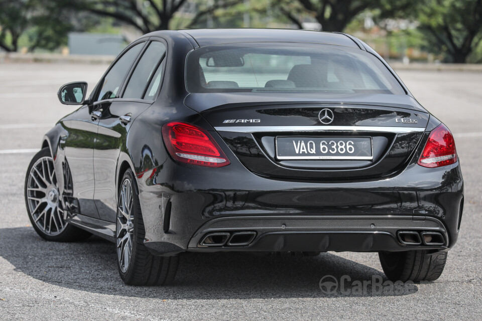 Proton Perdana P4-90B (2016) Exterior