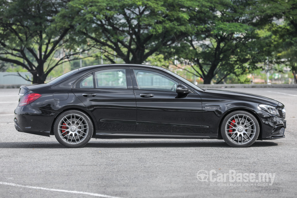 Mercedes-Benz AMG C-Class W205 AMG (2015) Exterior