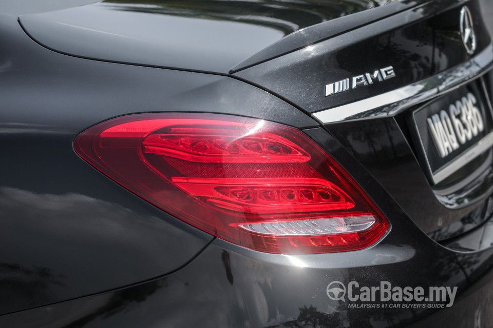 Mercedes-Benz AMG C-Class W205 AMG (2015) Exterior
