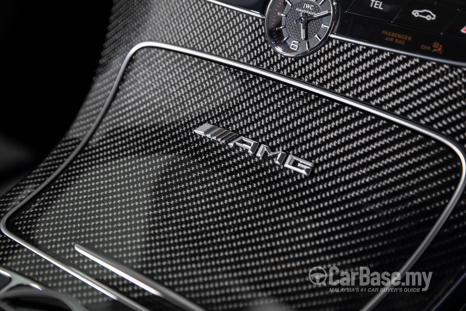Mercedes-Benz AMG C-Class W205 AMG (2015) Interior