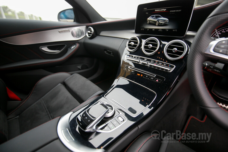 Mercedes-Benz SLC R172 Facelift (2016) Interior