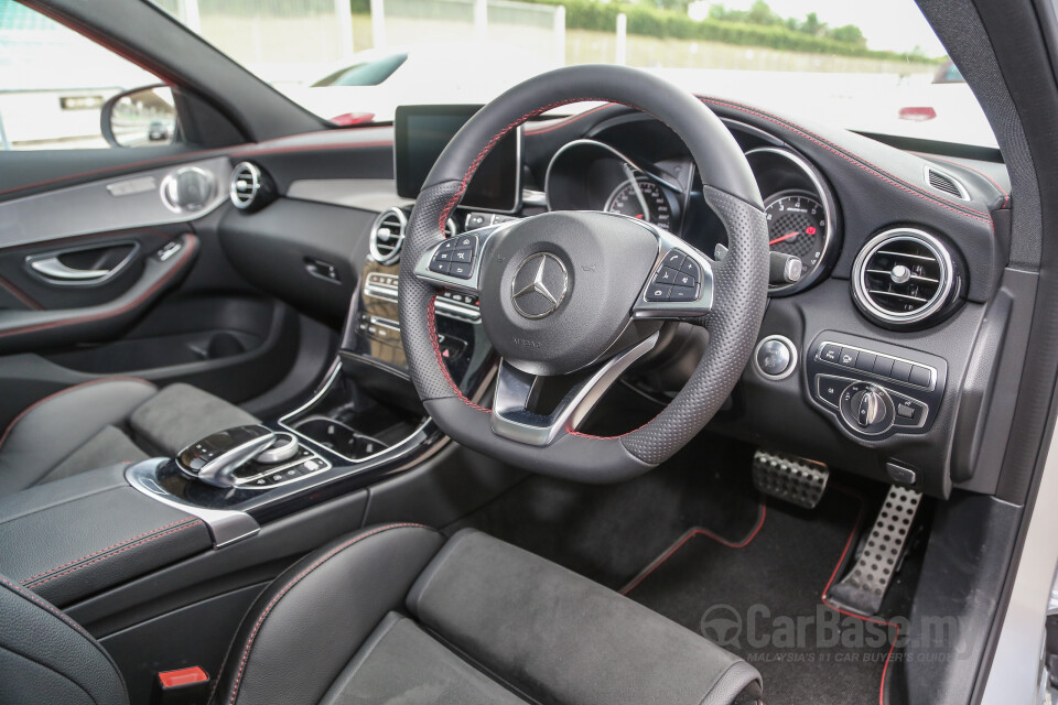 Chevrolet Cruze J300 (2012) Interior