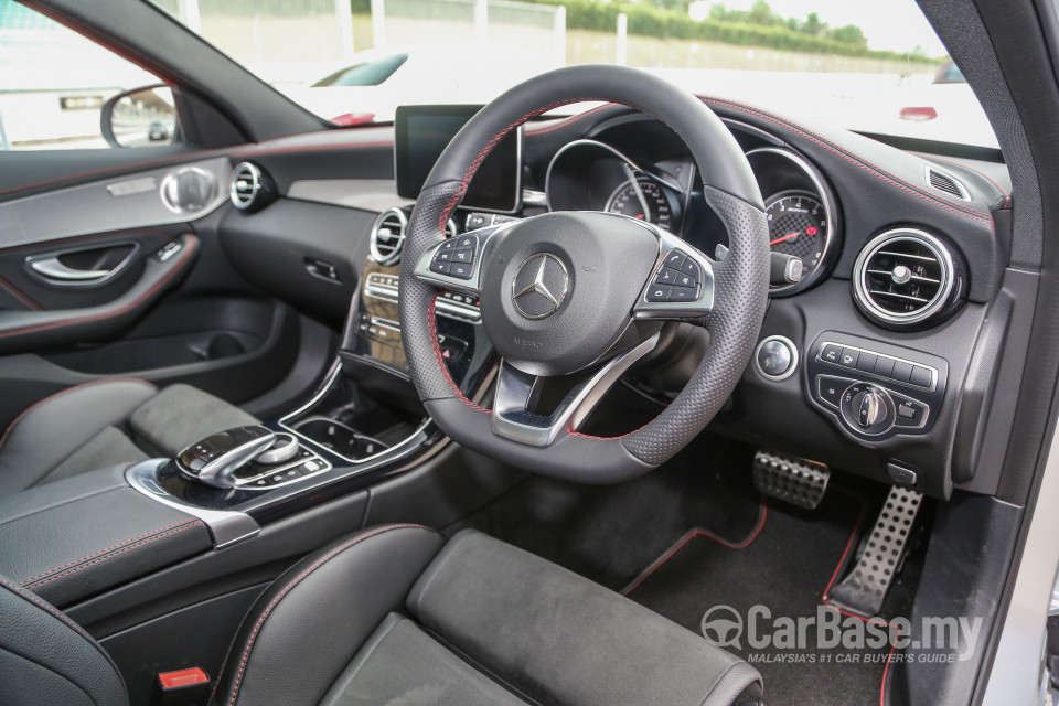 Mercedes-Benz AMG C-Class W205 AMG (2015) Interior