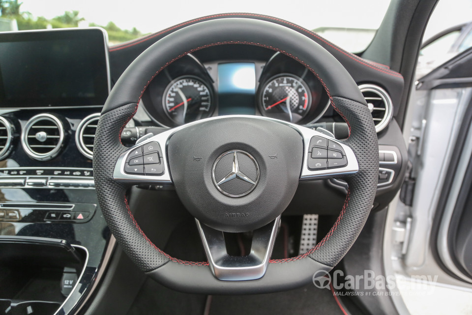 Mercedes-Benz AMG C-Class W205 AMG (2015) Interior
