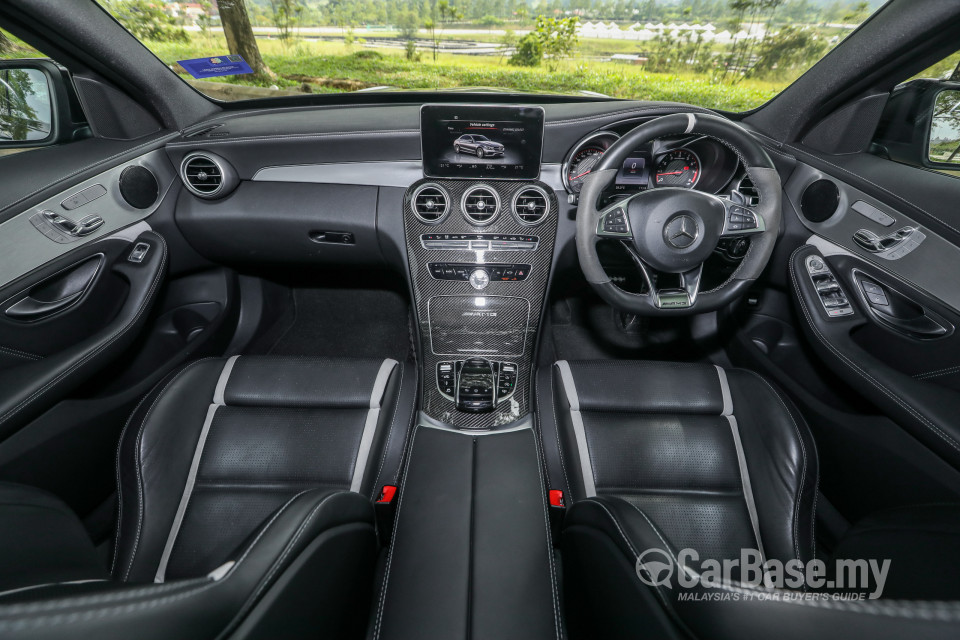 Mercedes-Benz AMG C-Class W205 AMG (2015) Interior