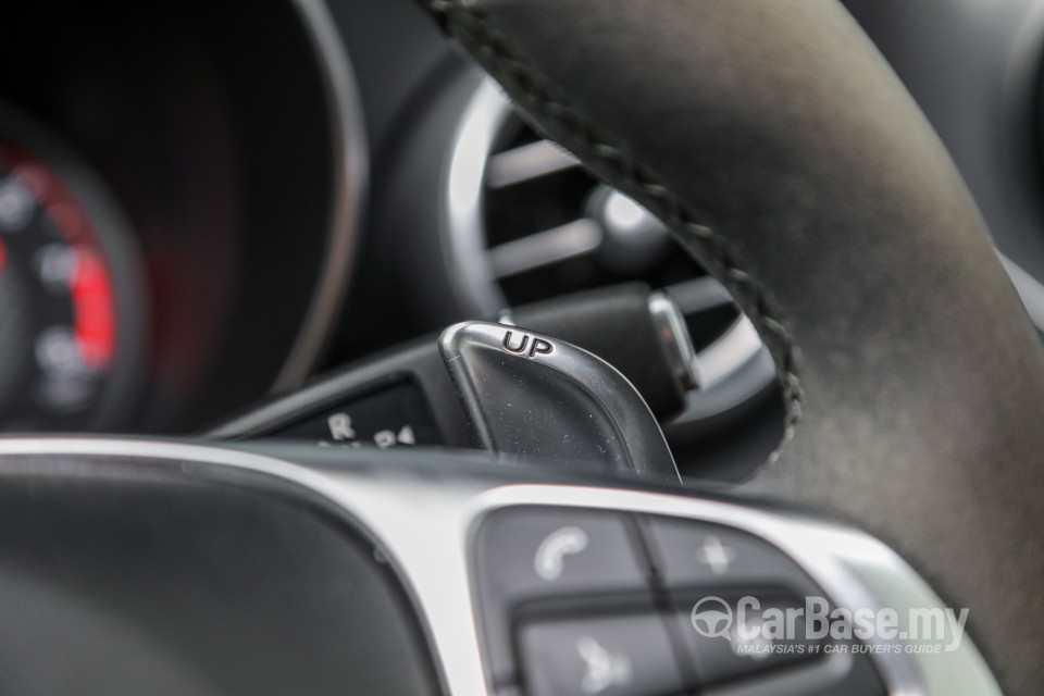 Mercedes-Benz AMG C-Class W205 AMG (2015) Interior