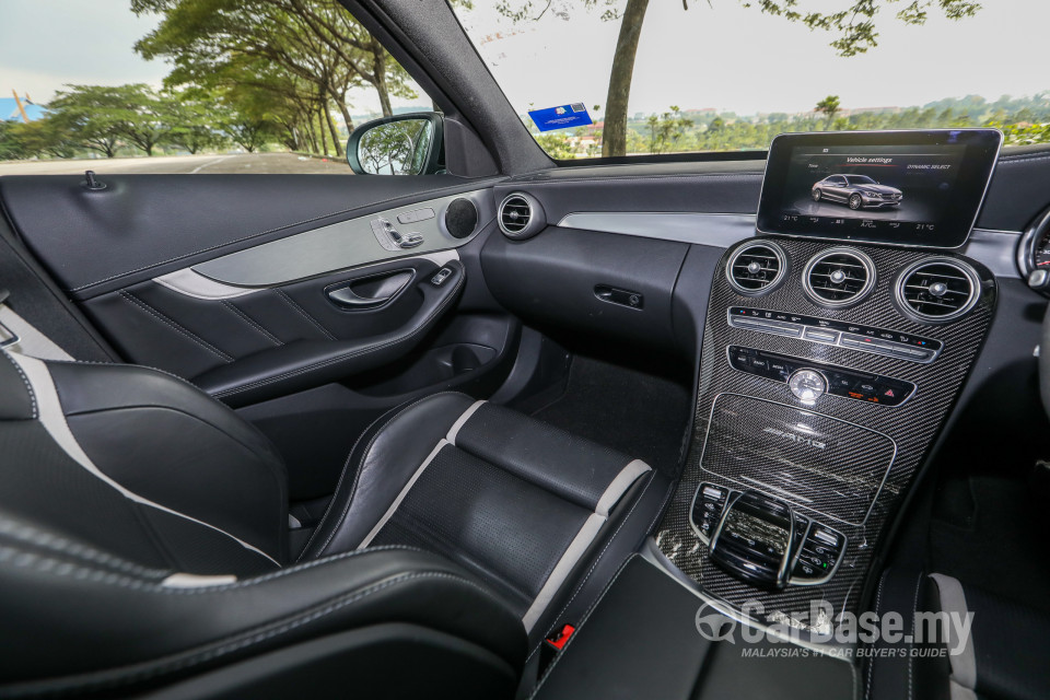 Mercedes-Benz AMG C-Class W205 AMG (2015) Interior