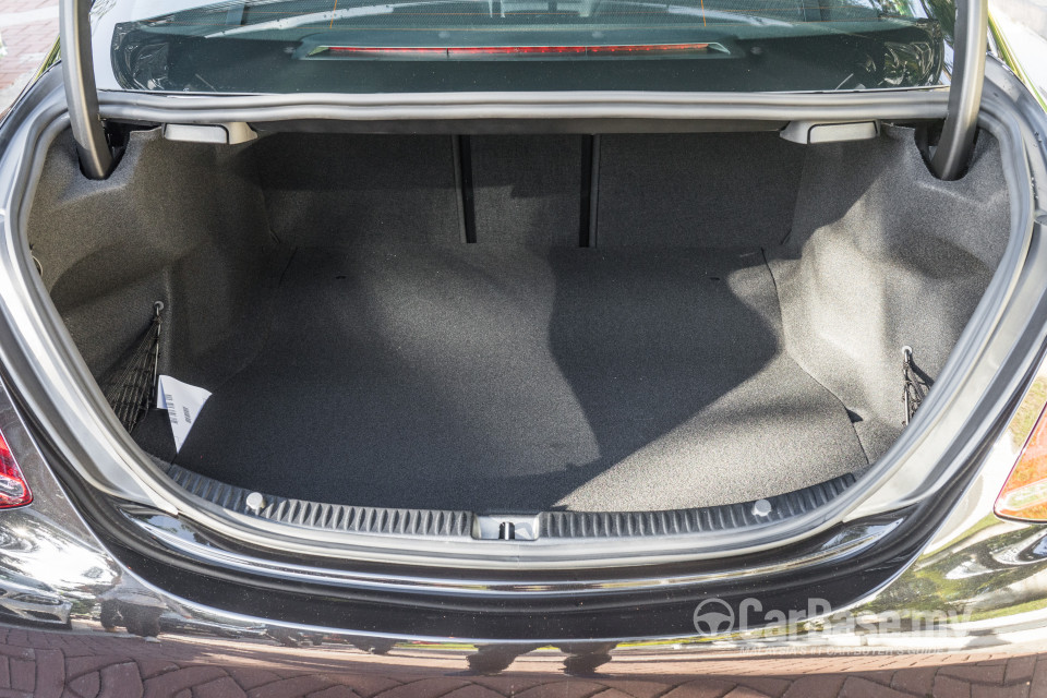 Mercedes-Benz AMG C-Class W205 AMG Facelift (2018) Interior