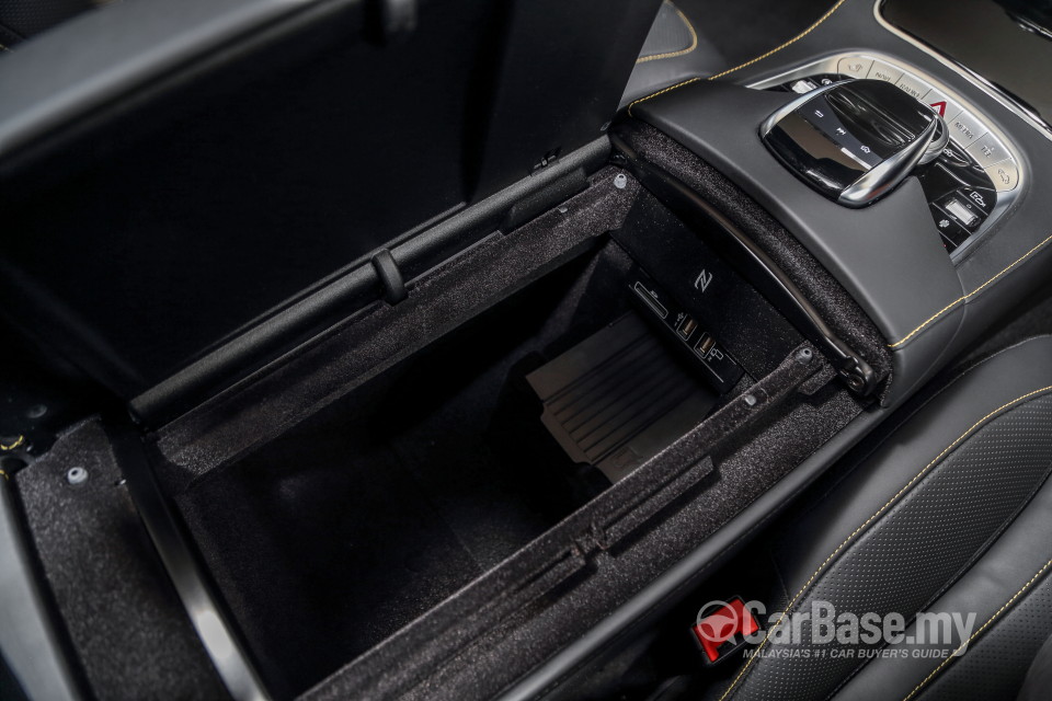 Mercedes-Benz AMG S-Class Coupe C217 AMG Facelift (2018) Interior