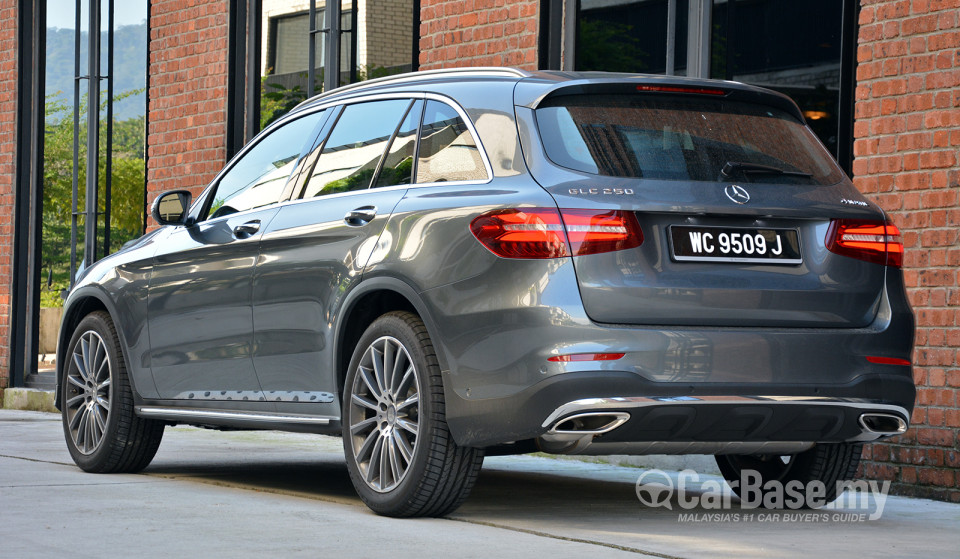 Mercedes-Benz GLC X253 (2016) Exterior