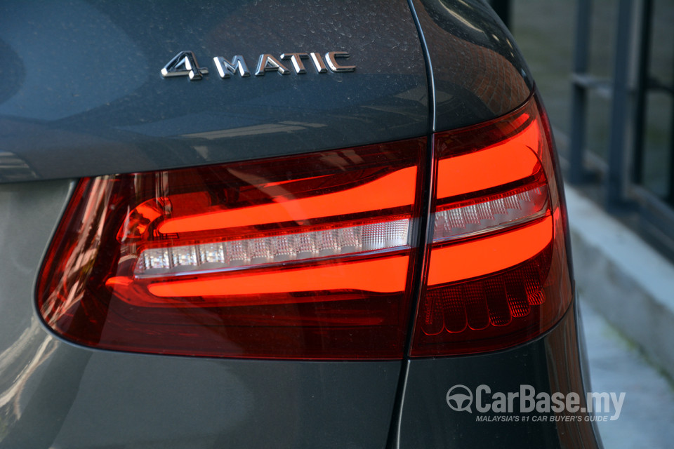 Mercedes-Benz GLC X253 (2016) Exterior