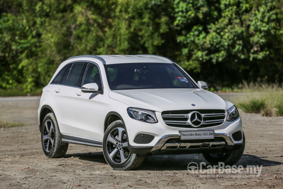 Mercedes-Benz GLC X253 (2016) Exterior