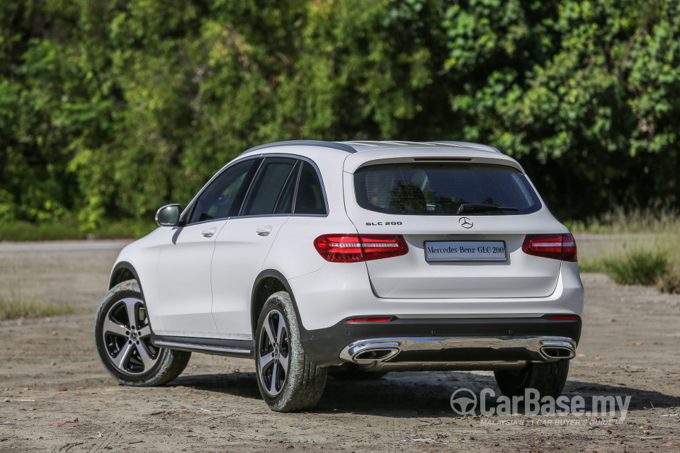 Mercedes-Benz GLC X253 (2016) Exterior