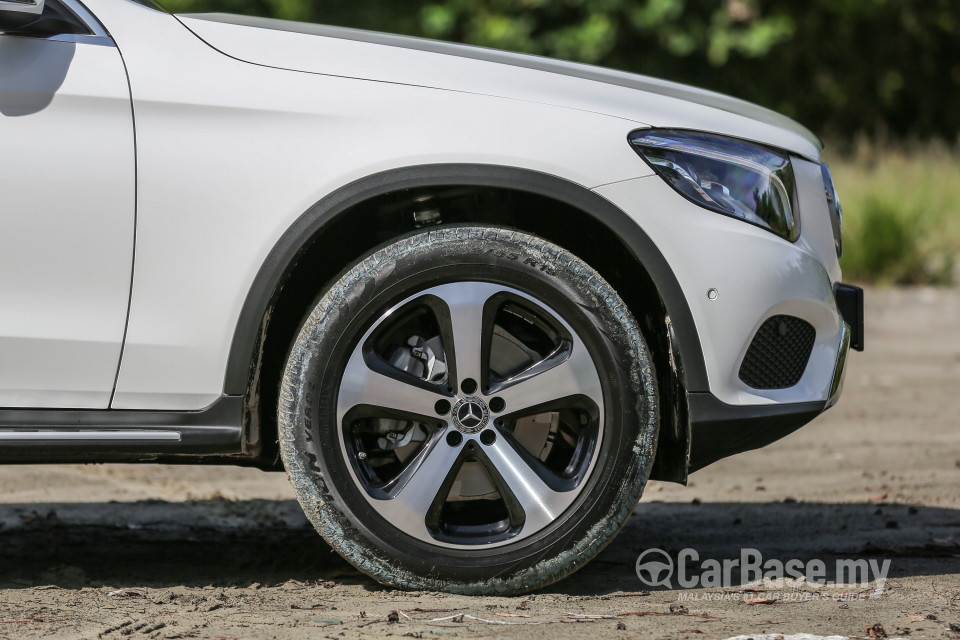 Mercedes-Benz GLC X253 (2016) Exterior
