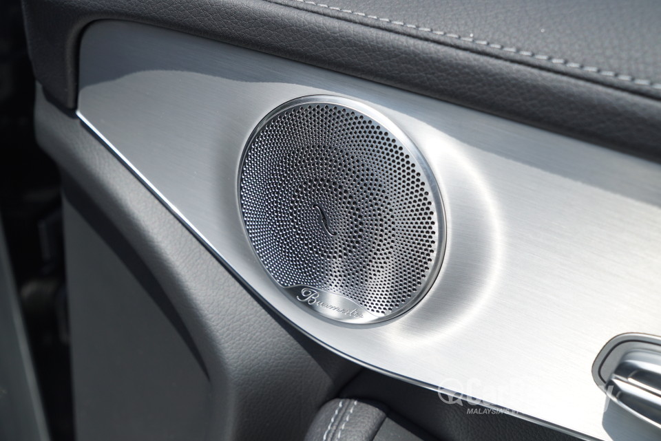 Mercedes-Benz GLC X253 (2016) Interior