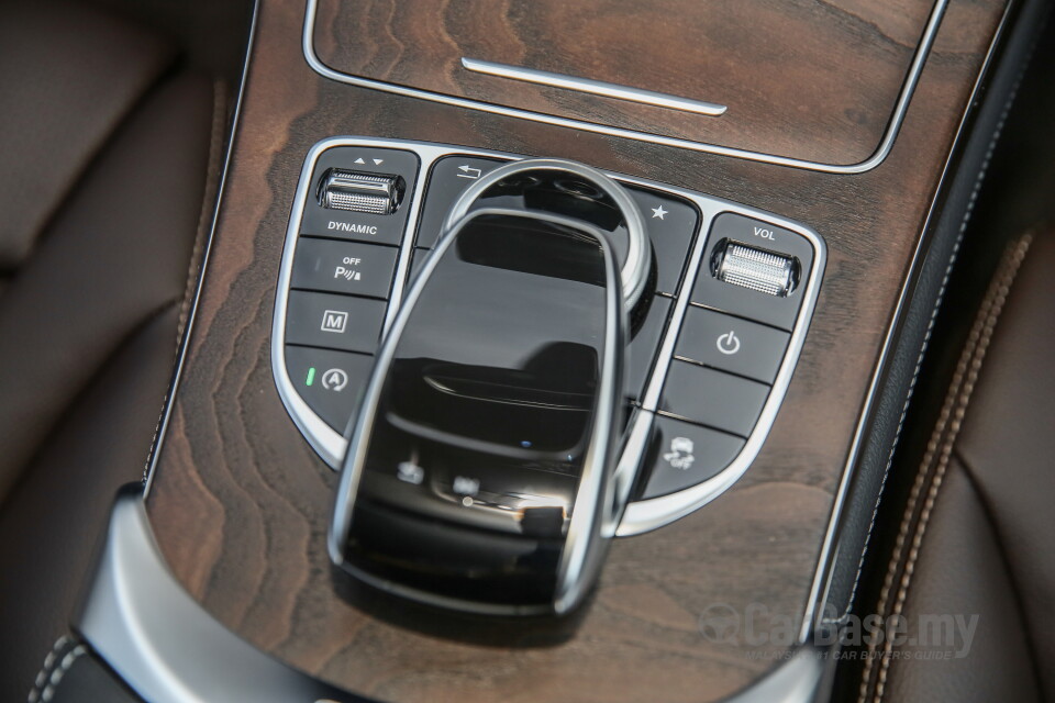 Mercedes-Benz AMG C-Class W205 AMG Facelift (2018) Interior