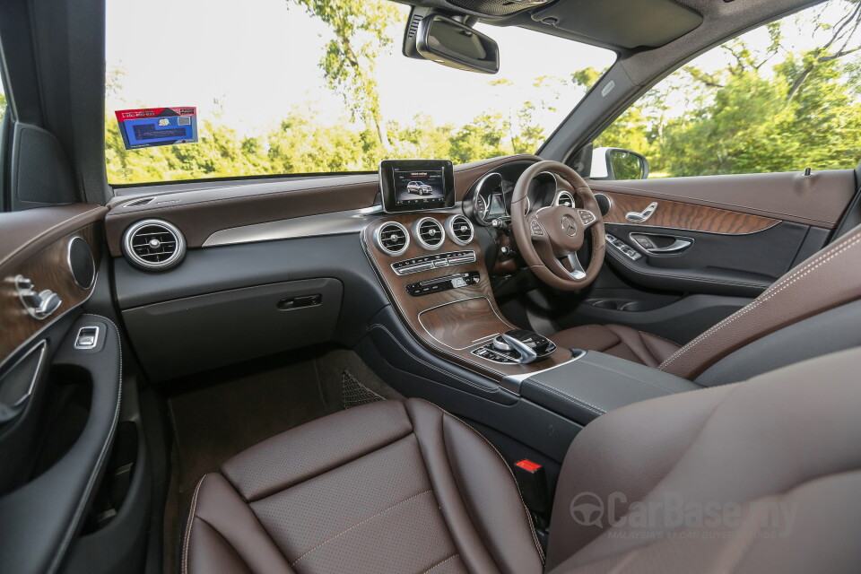 Kia Stinger CK (2018) Interior