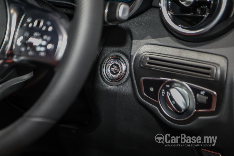 Mercedes-Benz GLC X253 Facelift (2019) Interior
