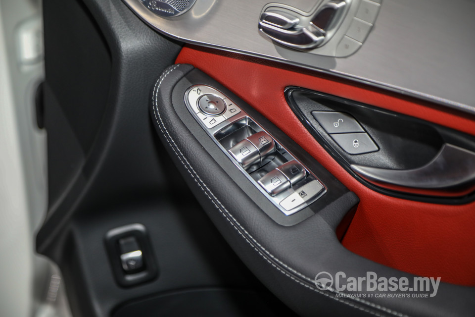 Mercedes-Benz GLC X253 Facelift (2019) Interior