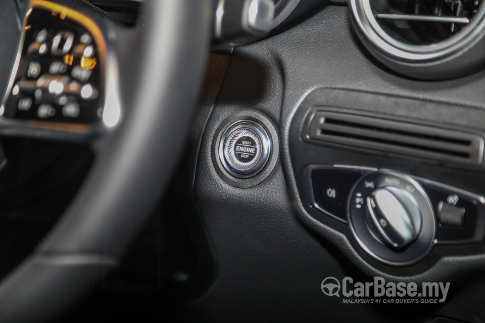 Mercedes-Benz GLC X253 Facelift (2019) Interior
