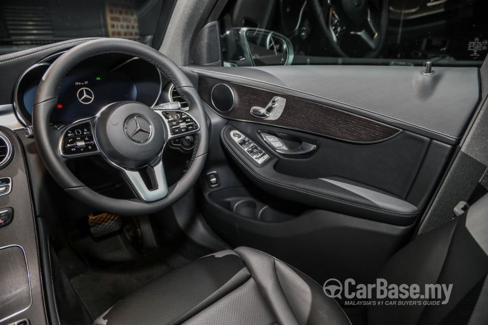 Mercedes-Benz GLC X253 Facelift (2019) Interior